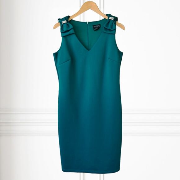 EN FOCUS Studio Bow Shoulder Sheath Cocktail Dress Size 10 in Emerald Green - Picture 6 of 9